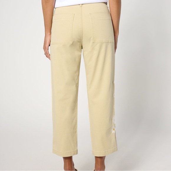 NWT daisy embroidered utility boyfriend straight leg crop khaki jeans size L - Picture 11 of 12